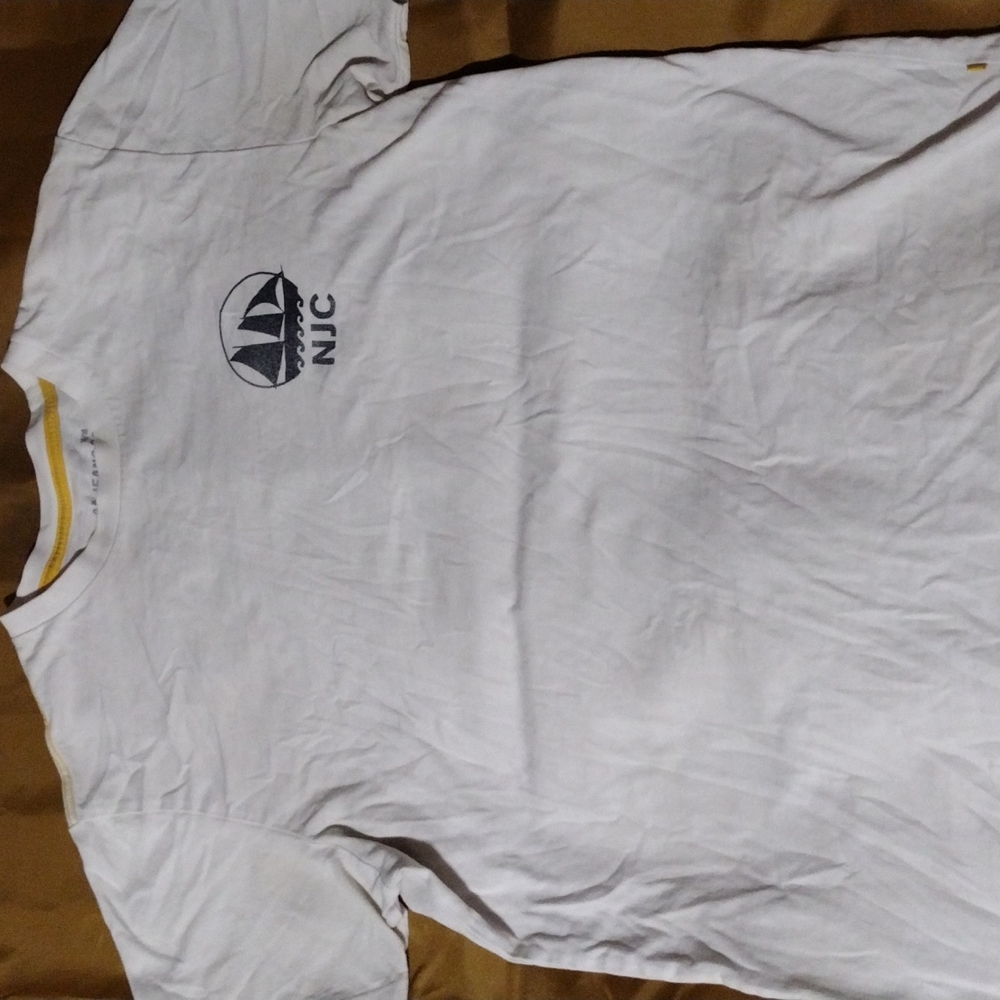Nautica tshirt